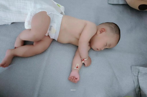 新安宝宝拉肚子吃什么药